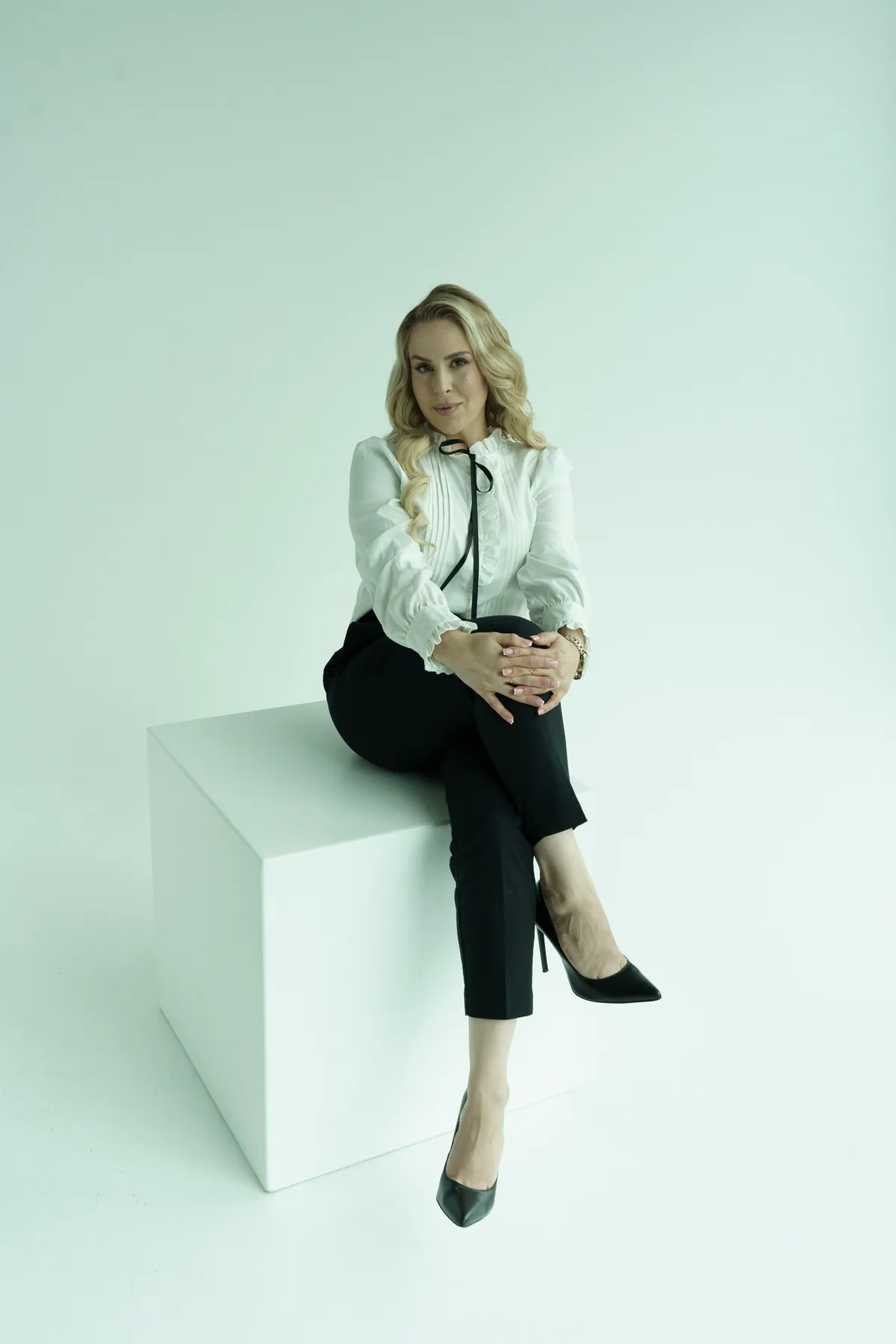 Magdalena Zapłata podczas konsultacji kosmetologicznej w gabinecie w Poznaniu